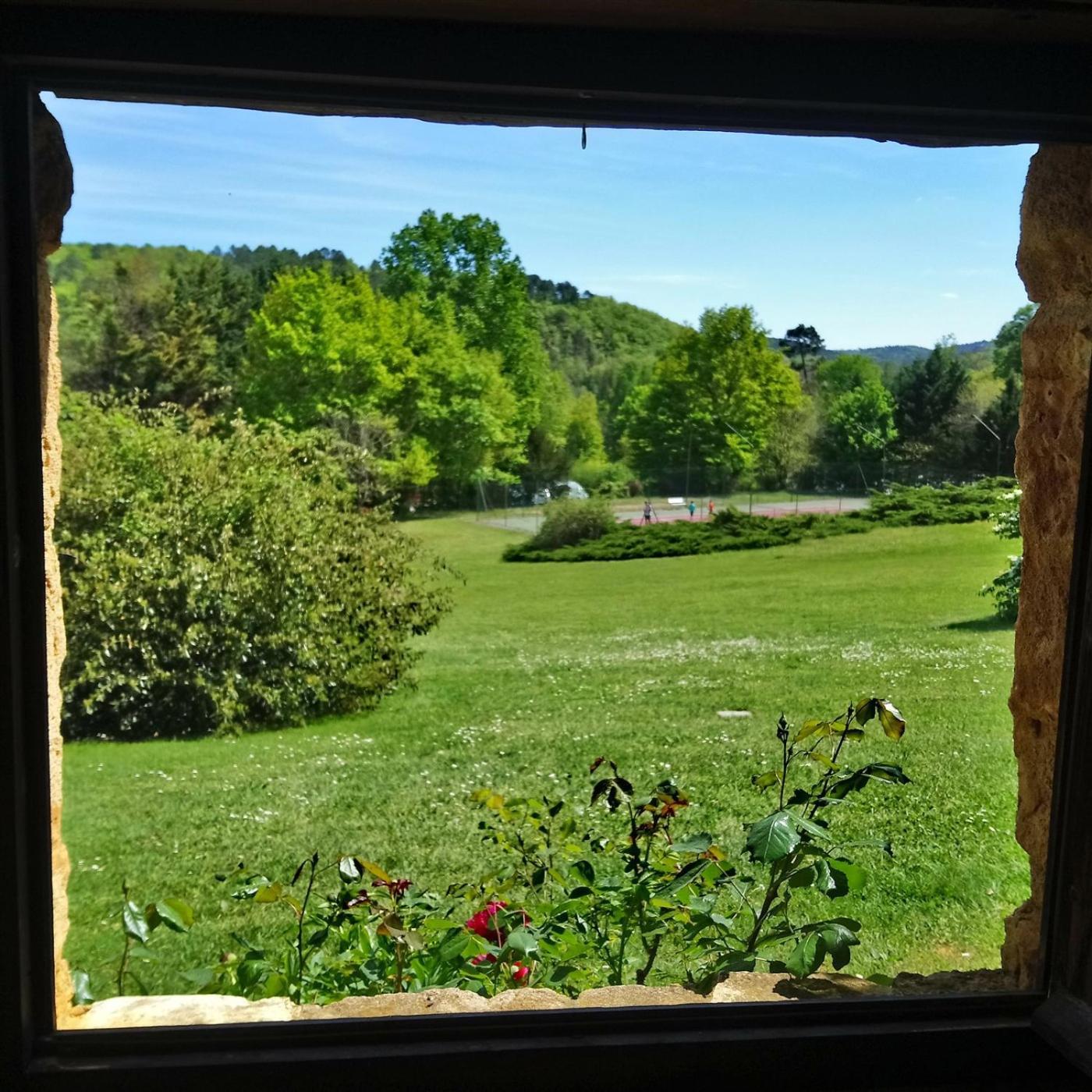 Domaine De Cournet Haut, A 17Th Century Property Set On A Calm, Idyllic Domain With Pool, Tennis, Bikes And More Les Vauries Экстерьер фото