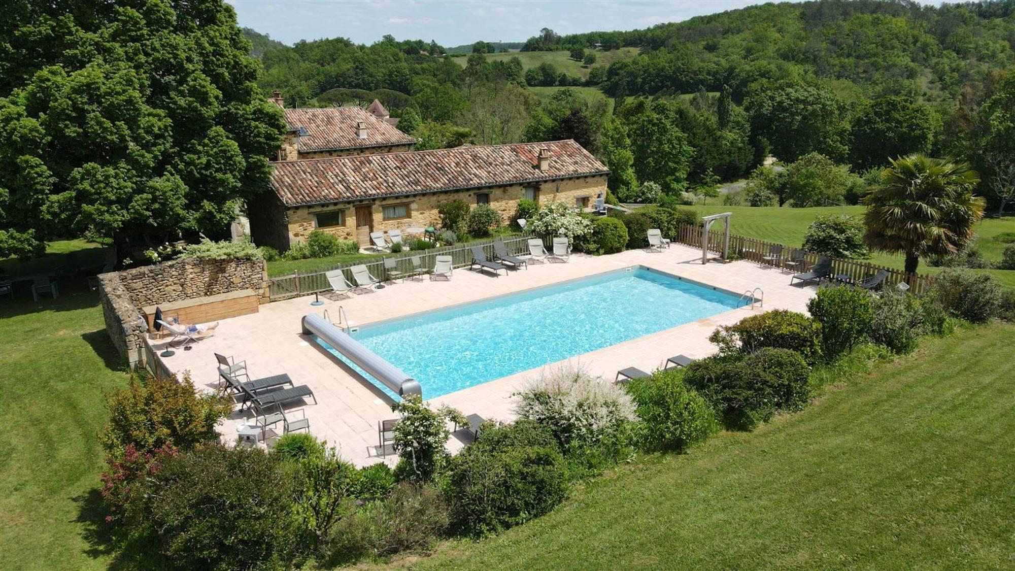 Domaine De Cournet Haut, A 17Th Century Property Set On A Calm, Idyllic Domain With Pool, Tennis, Bikes And More Les Vauries Экстерьер фото