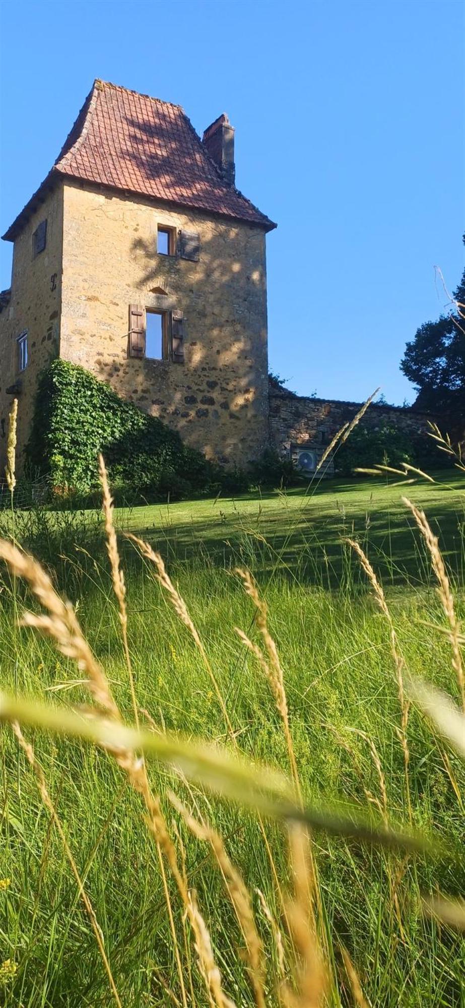 Domaine De Cournet Haut, A 17Th Century Property Set On A Calm, Idyllic Domain With Pool, Tennis, Bikes And More Les Vauries Экстерьер фото