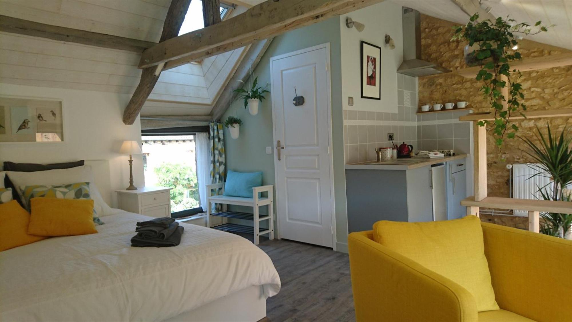 Domaine De Cournet Haut, A 17Th Century Property Set On A Calm, Idyllic Domain With Pool, Tennis, Bikes And More Les Vauries Номер фото